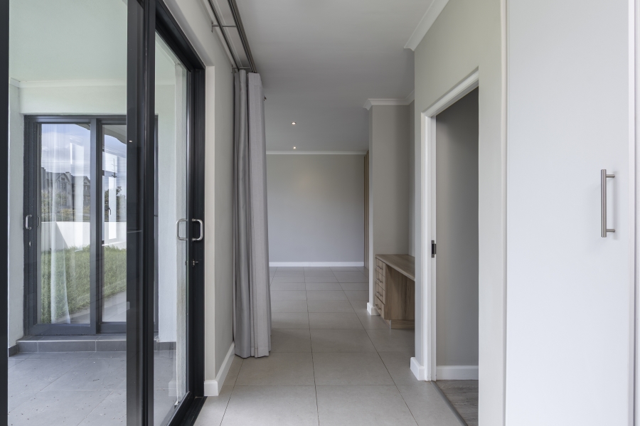 To Let 3 Bedroom Property for Rent in Sitari Country Estate Western Cape